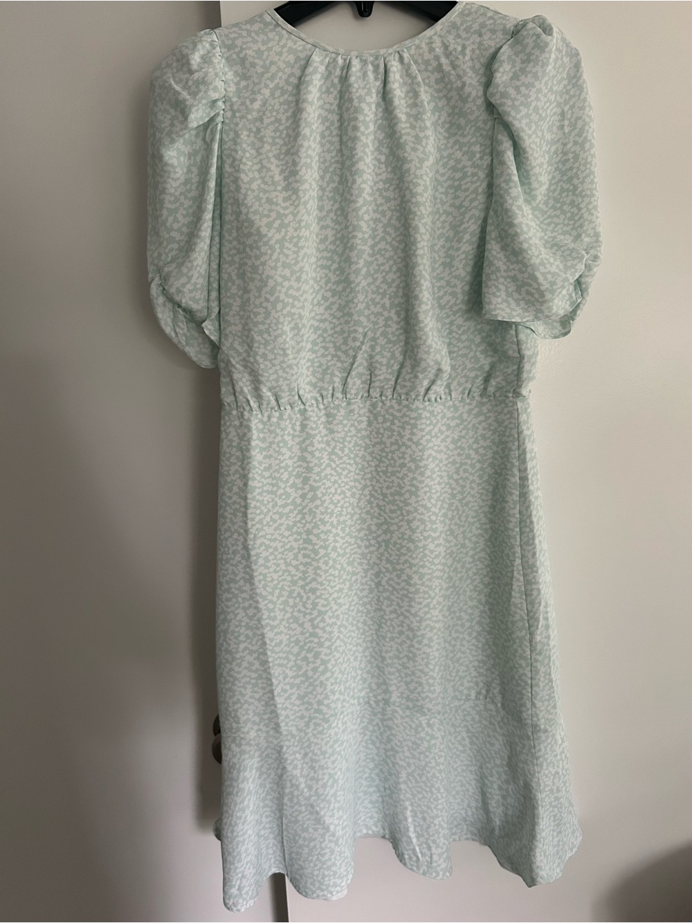 Ann Taylor pastel blue aqua print puff sleeve mini-midi dress NWOT🩵
